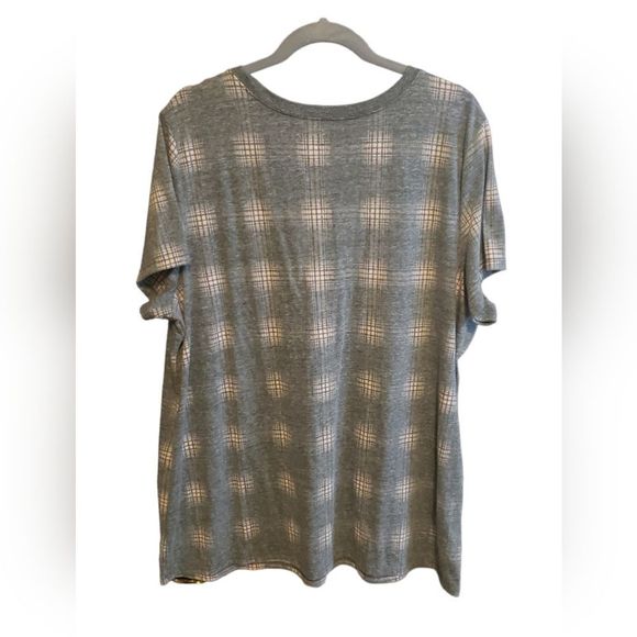 Torrid Women's Tunic Top Size 3X - Picture 2 of 3